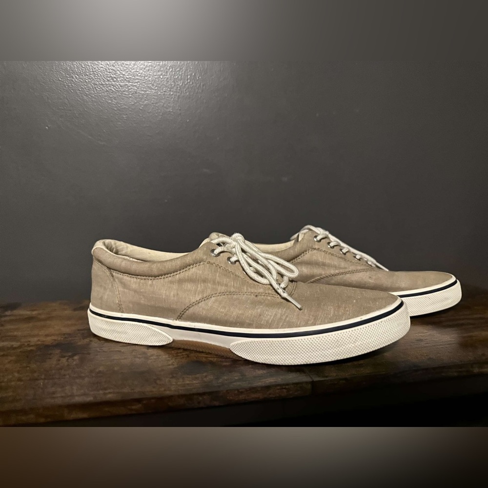 Sperry Halyard CVO Chambray Sneaker 12